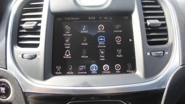2015 Chrysler 300 Limited