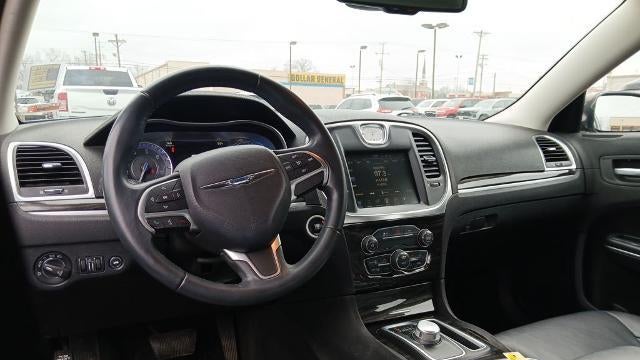 2015 Chrysler 300 Limited