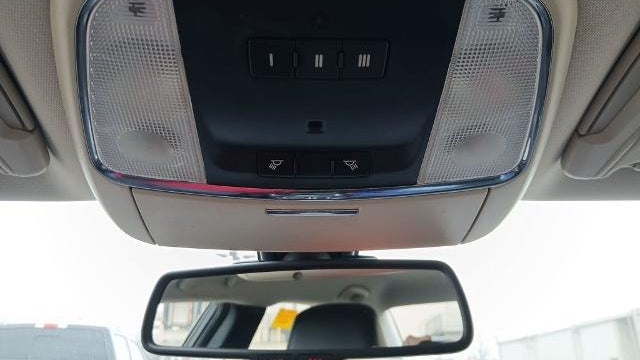 2015 Chrysler 300 Limited
