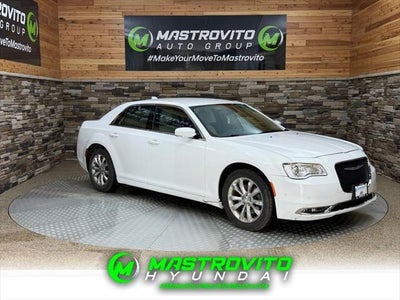 2017 Chrysler 300 AWD Limited 4DR Sedan