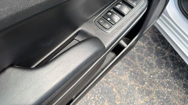 2021 Chrysler 300 Touring