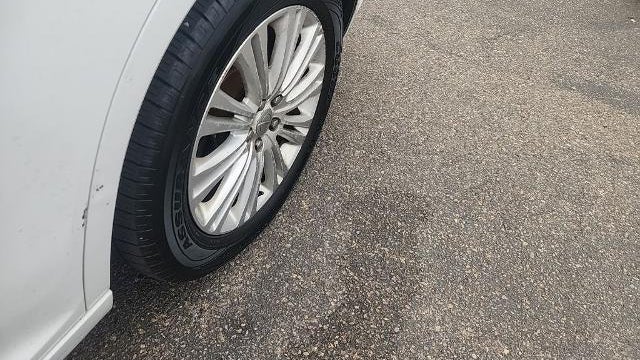 2013 Chrysler 300 Base