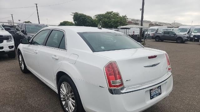 2013 Chrysler 300 Base