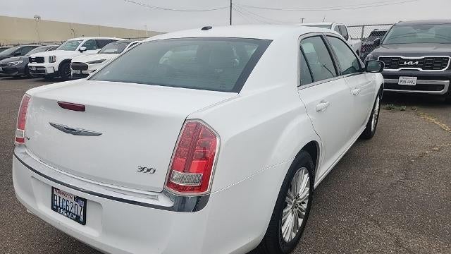 2013 Chrysler 300 Base