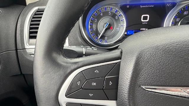 2019 Chrysler 300 Touring