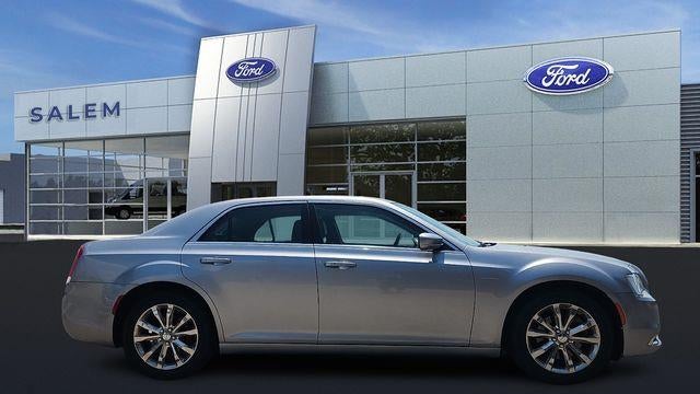 2015 Chrysler 300 Limited