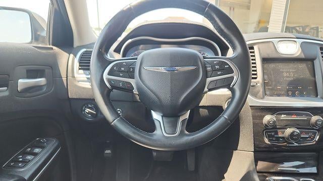 2015 Chrysler 300 Limited
