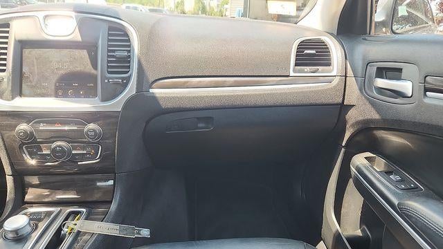 2015 Chrysler 300 Limited