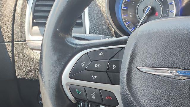 2015 Chrysler 300 Limited