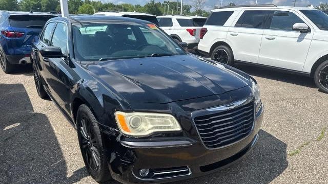 2014 Chrysler 300 Base