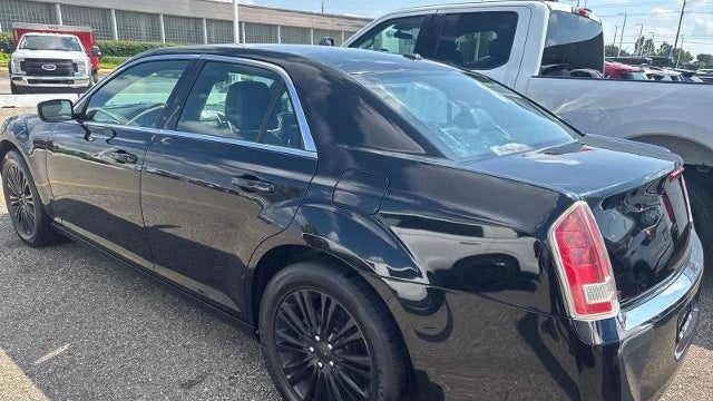 2014 Chrysler 300 Base