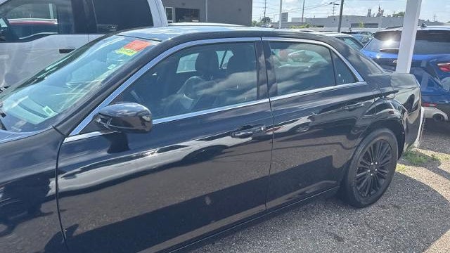 2014 Chrysler 300 Base