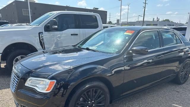 2014 Chrysler 300 Base
