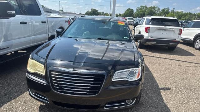 2014 Chrysler 300 Base