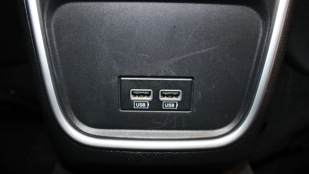 2023 Chrysler 300 Touring