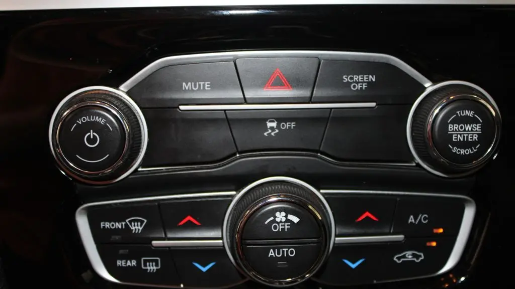 2023 Chrysler 300 Touring