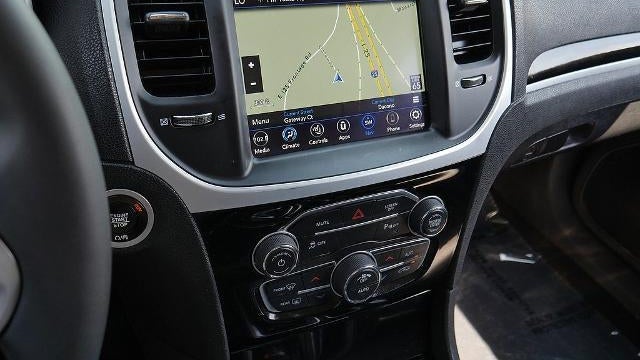 2023 Chrysler 300 Touring L