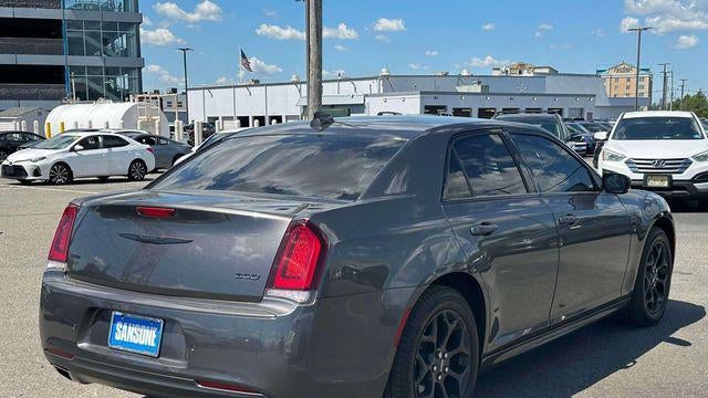 2022 Chrysler 300 Touring L