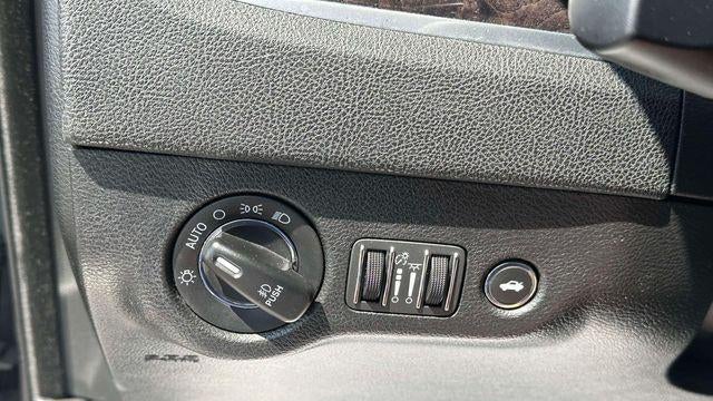 2022 Chrysler 300 Touring L