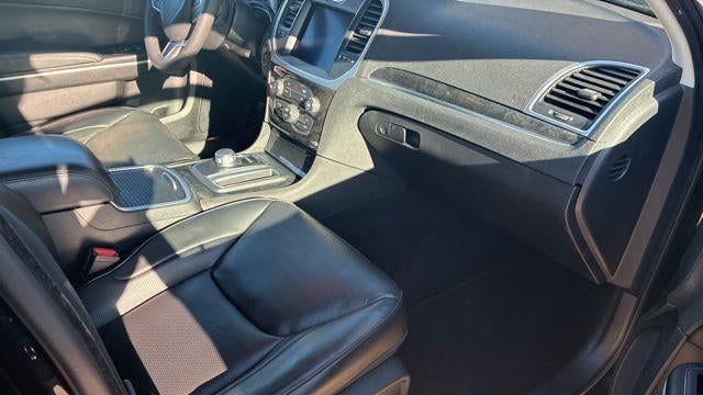 2023 Chrysler 300 Touring L