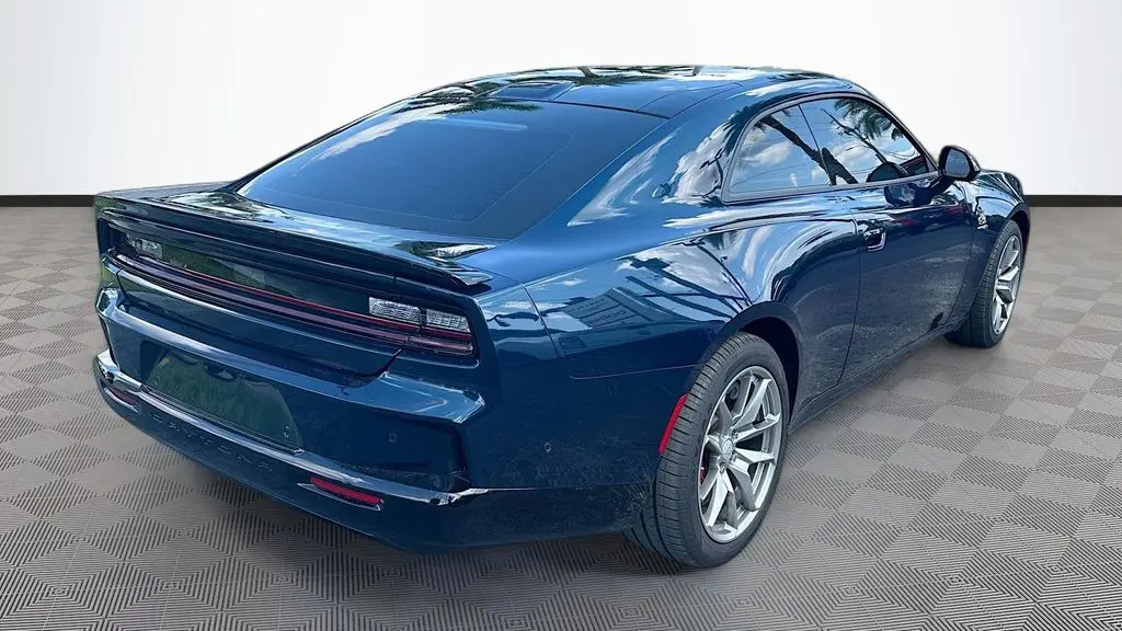 2025 Dodge Charger Daytona Scat Pack