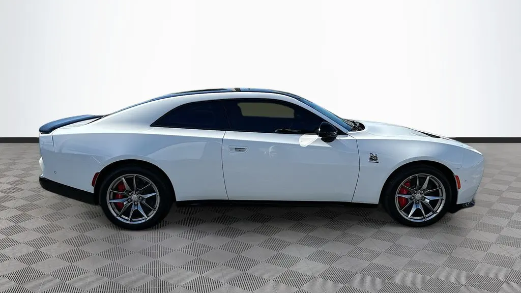 2025 Dodge Charger Daytona Scat Pack