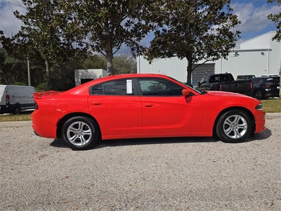 2017 Dodge Charger SE 4DR Sedan