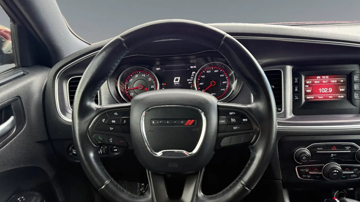 2017 Dodge Charger SE
