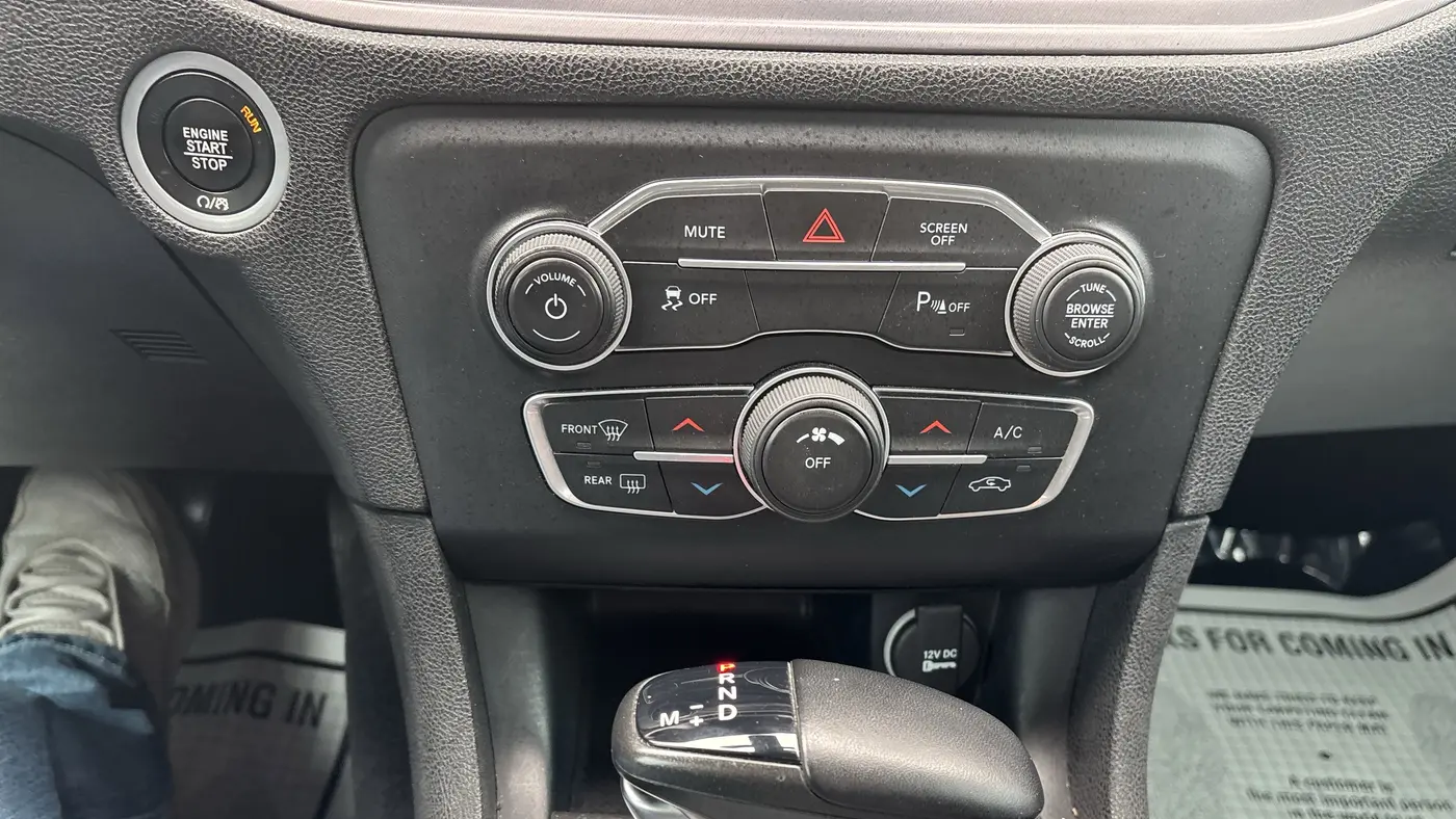 2023 Dodge Charger SXT