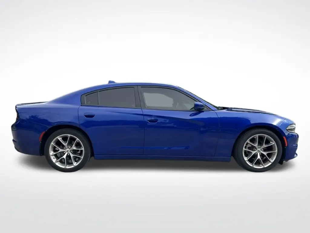 2022 Dodge Charger - $19,497