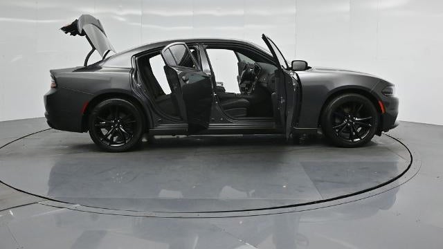 2017 Dodge Charger SE