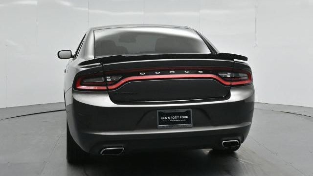 2017 Dodge Charger SE