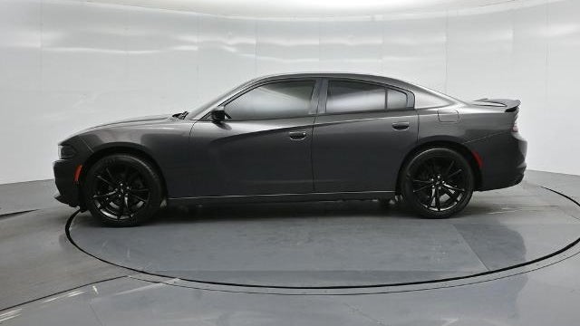 2017 Dodge Charger SE