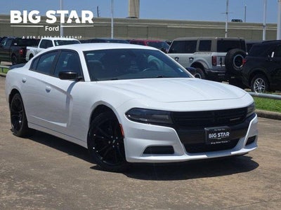 Photo of a 2018 Dodge Charger SXT 4DR Sedan for sale