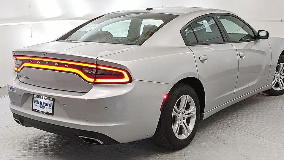 2020 Dodge Charger SXT