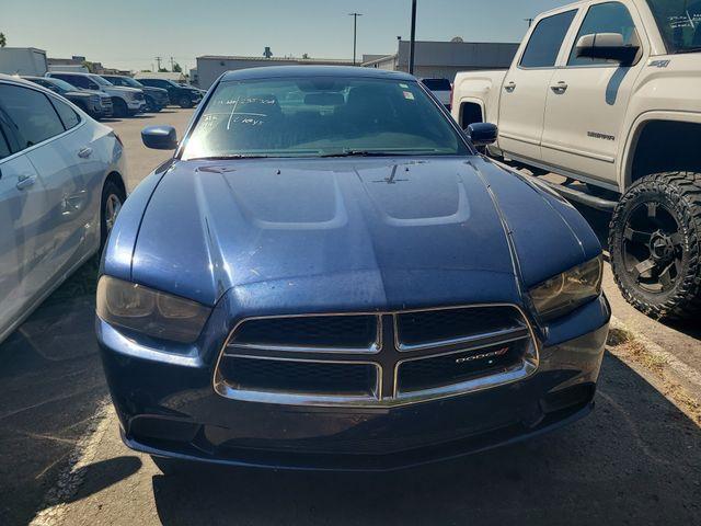 2013 Dodge Charger SE — photo 1 of 3