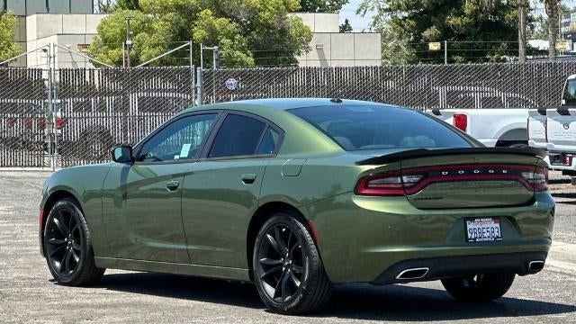 2018 Dodge Charger SXT