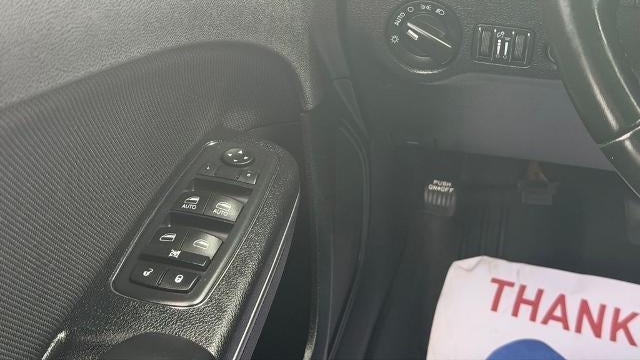 2016 Dodge Charger SE
