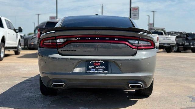 2018 Dodge Charger SXT