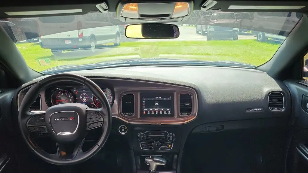 2020 Dodge Charger SXT
