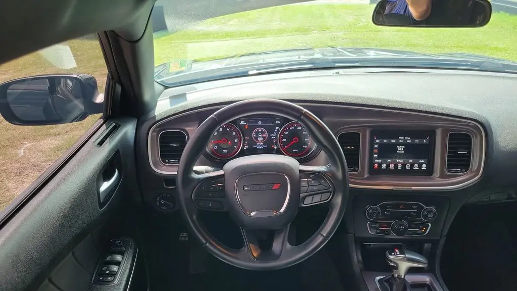 2020 Dodge Charger SXT