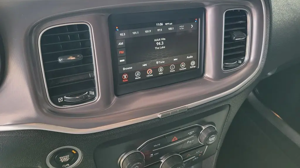 2020 Dodge Charger SXT