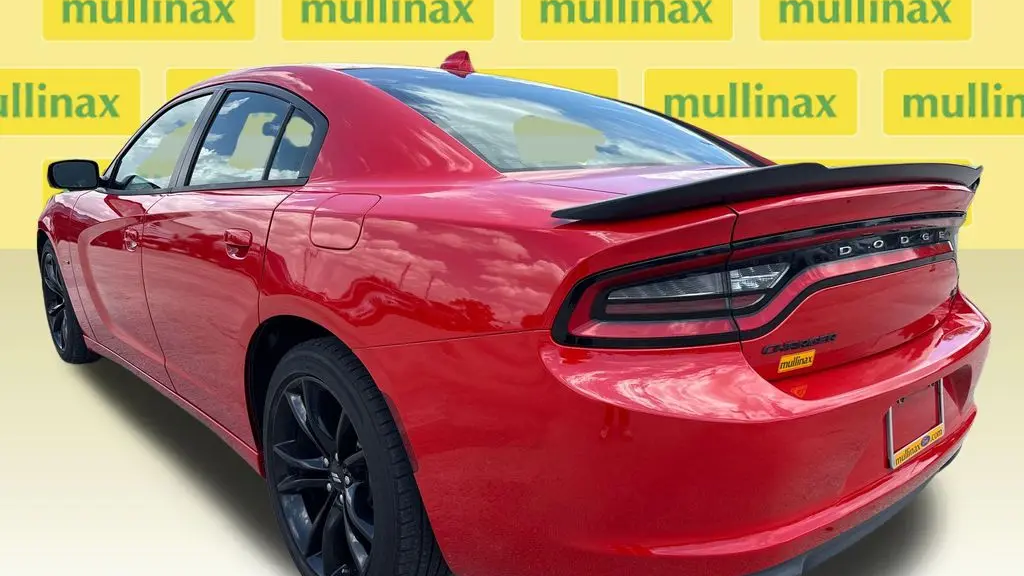 2017 Dodge Charger R/T