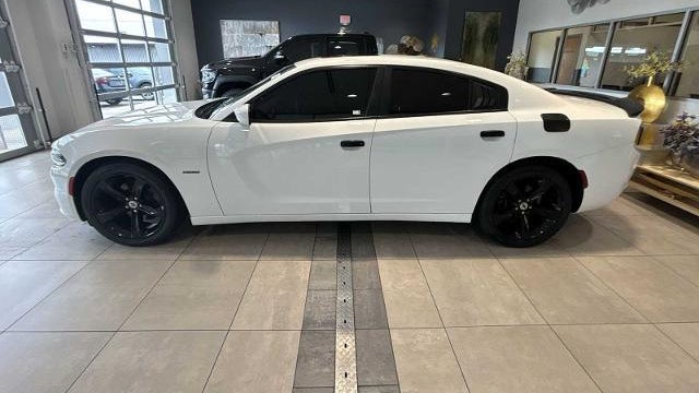 2017 Dodge Charger R/T