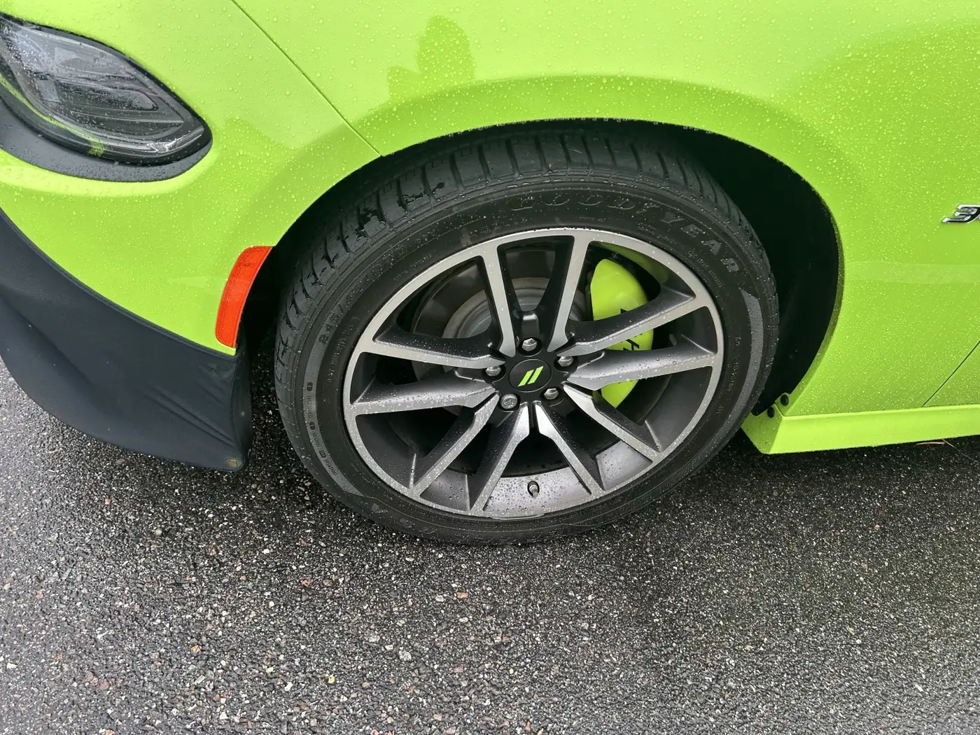 2023 Dodge Charger - $39,990