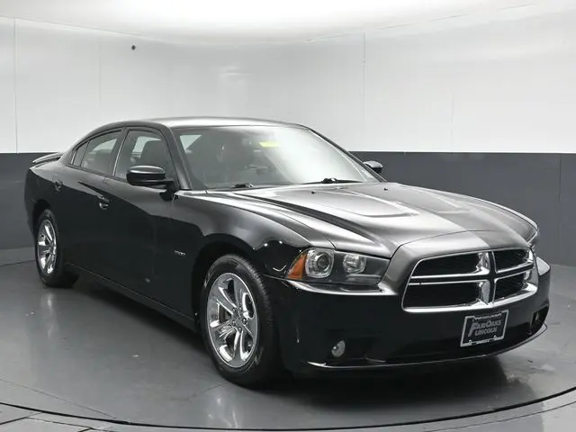 2013 Dodge Charger - $13,999