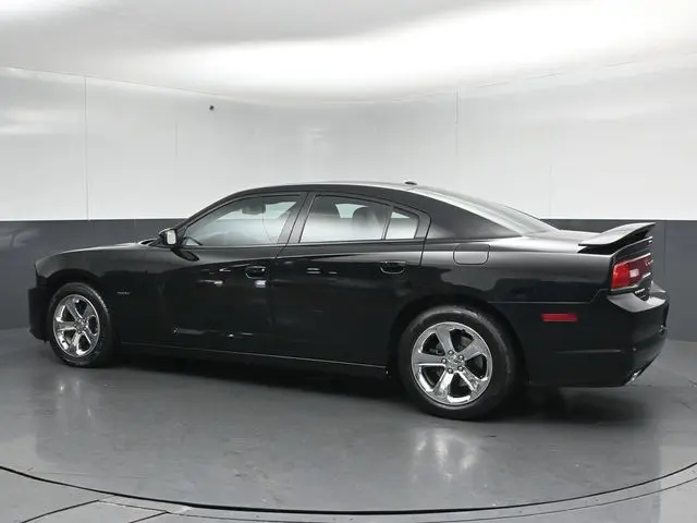 2013 Dodge Charger - $13,999