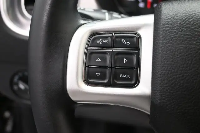 2013 Dodge Charger - $13,999
