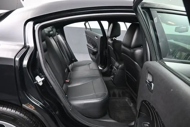 2013 Dodge Charger - $13,999