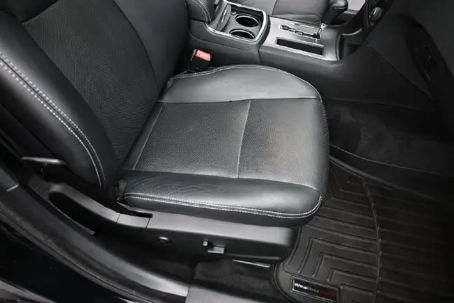2013 Dodge Charger - $13,999